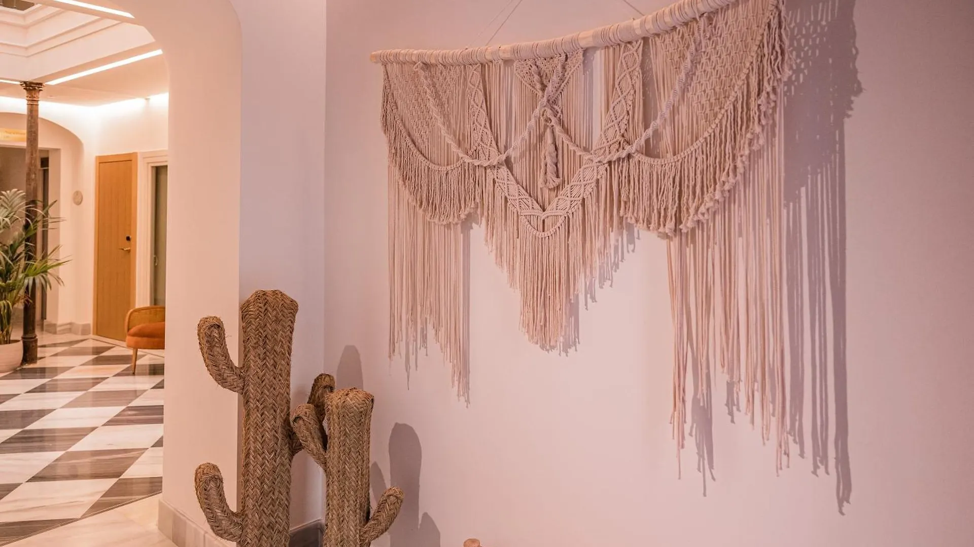Alux Boutique Hotel Málaga 2*,